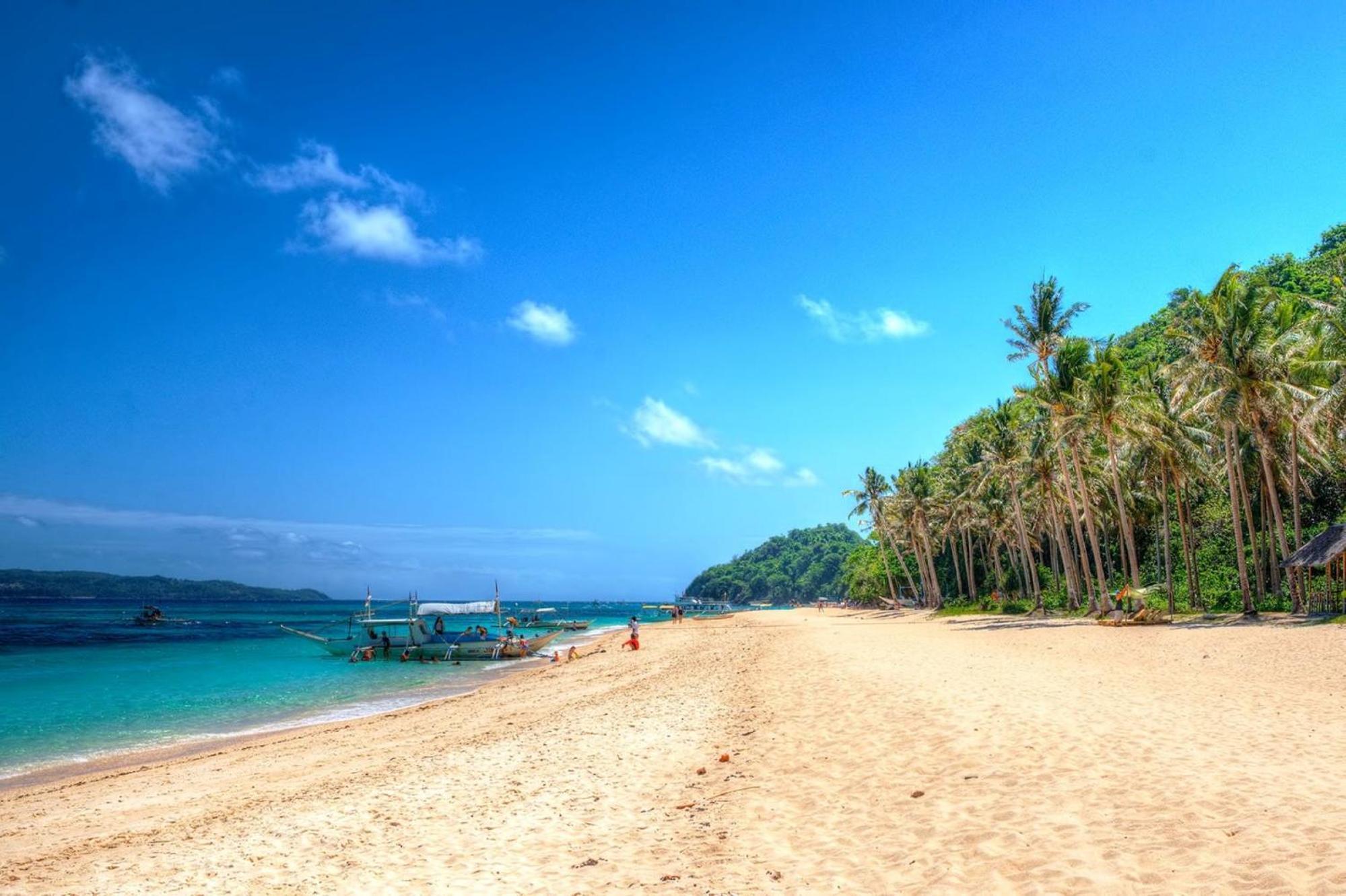 Reddoorz At Lfamili Hotel Boracay Balabag  Экстерьер фото