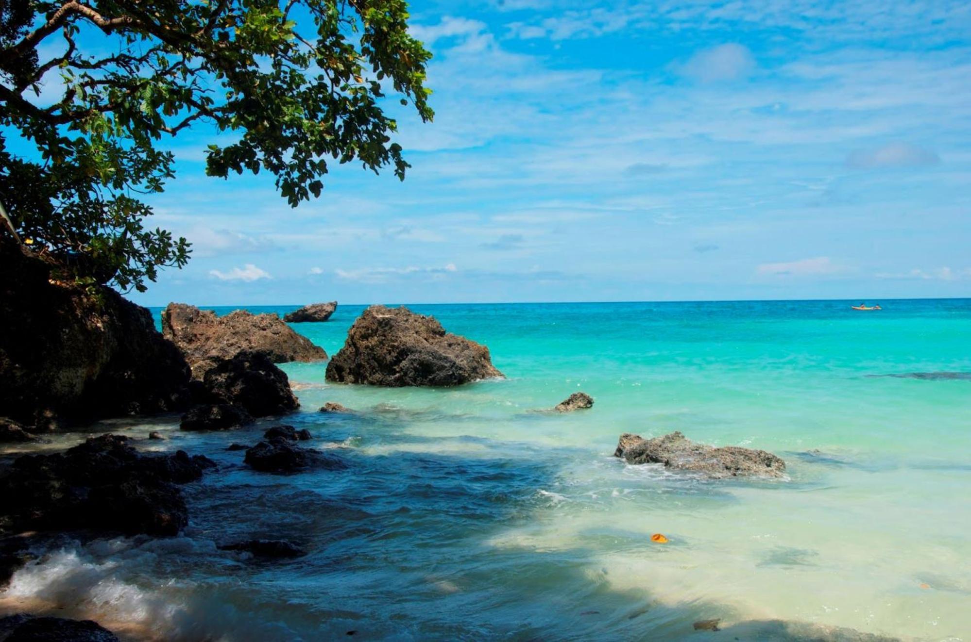Reddoorz At Lfamili Hotel Boracay Balabag  Экстерьер фото